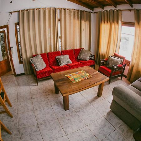 פוארטו איגואסו Hotel Tierra Colorada מראה חיצוני תמונה