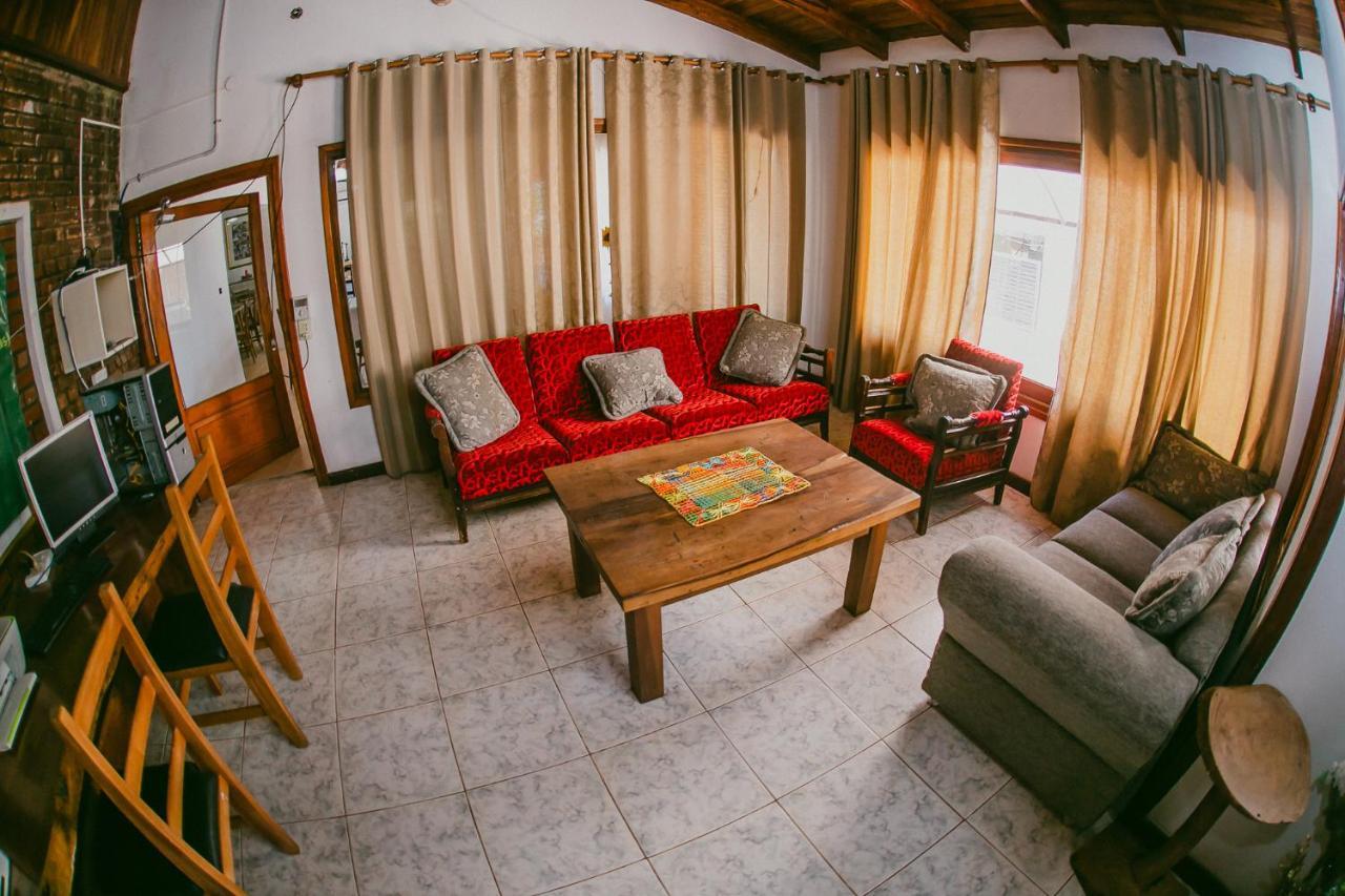 פוארטו איגואסו Hotel Tierra Colorada מראה חיצוני תמונה