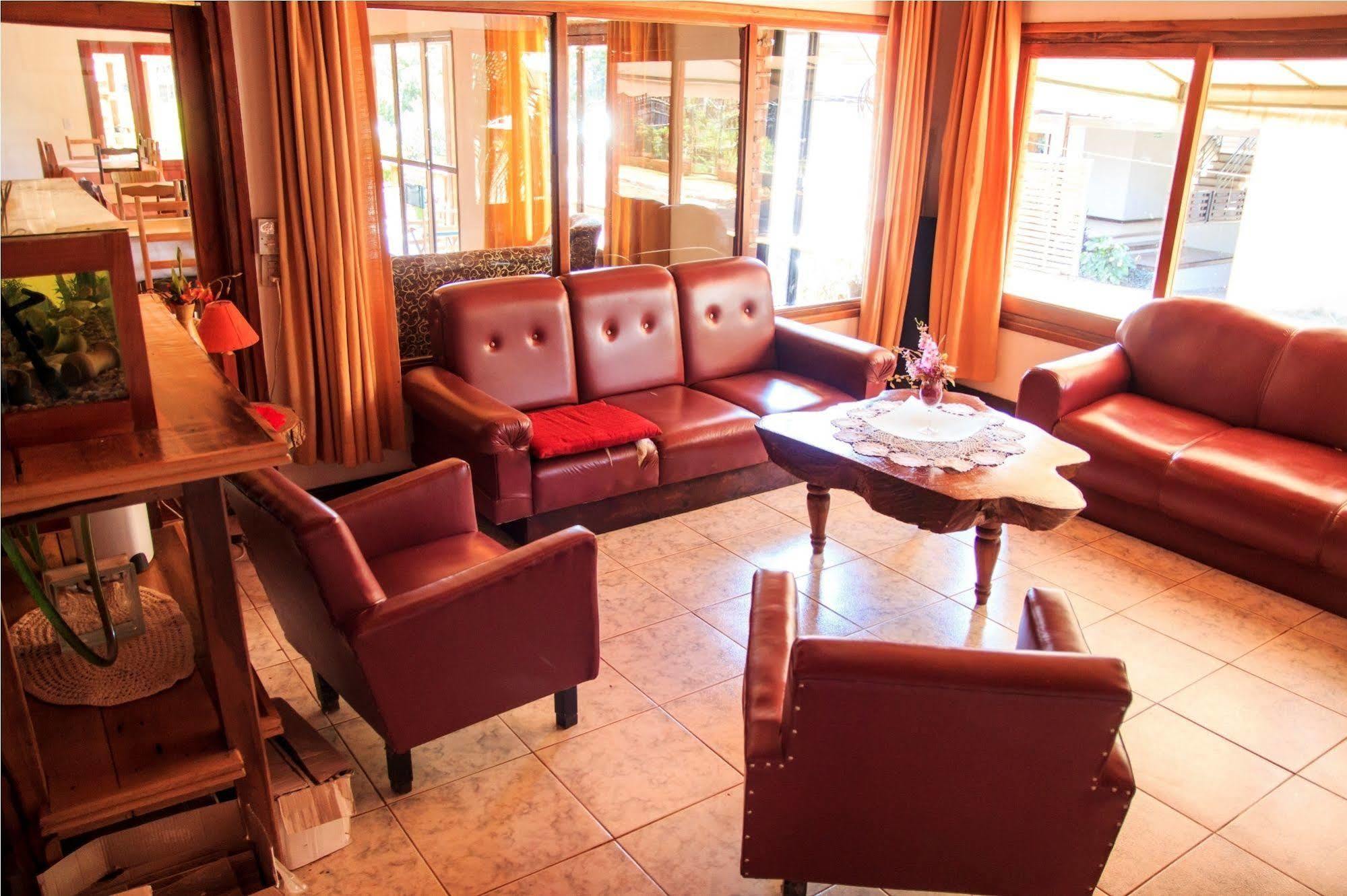 פוארטו איגואסו Hotel Tierra Colorada מראה חיצוני תמונה