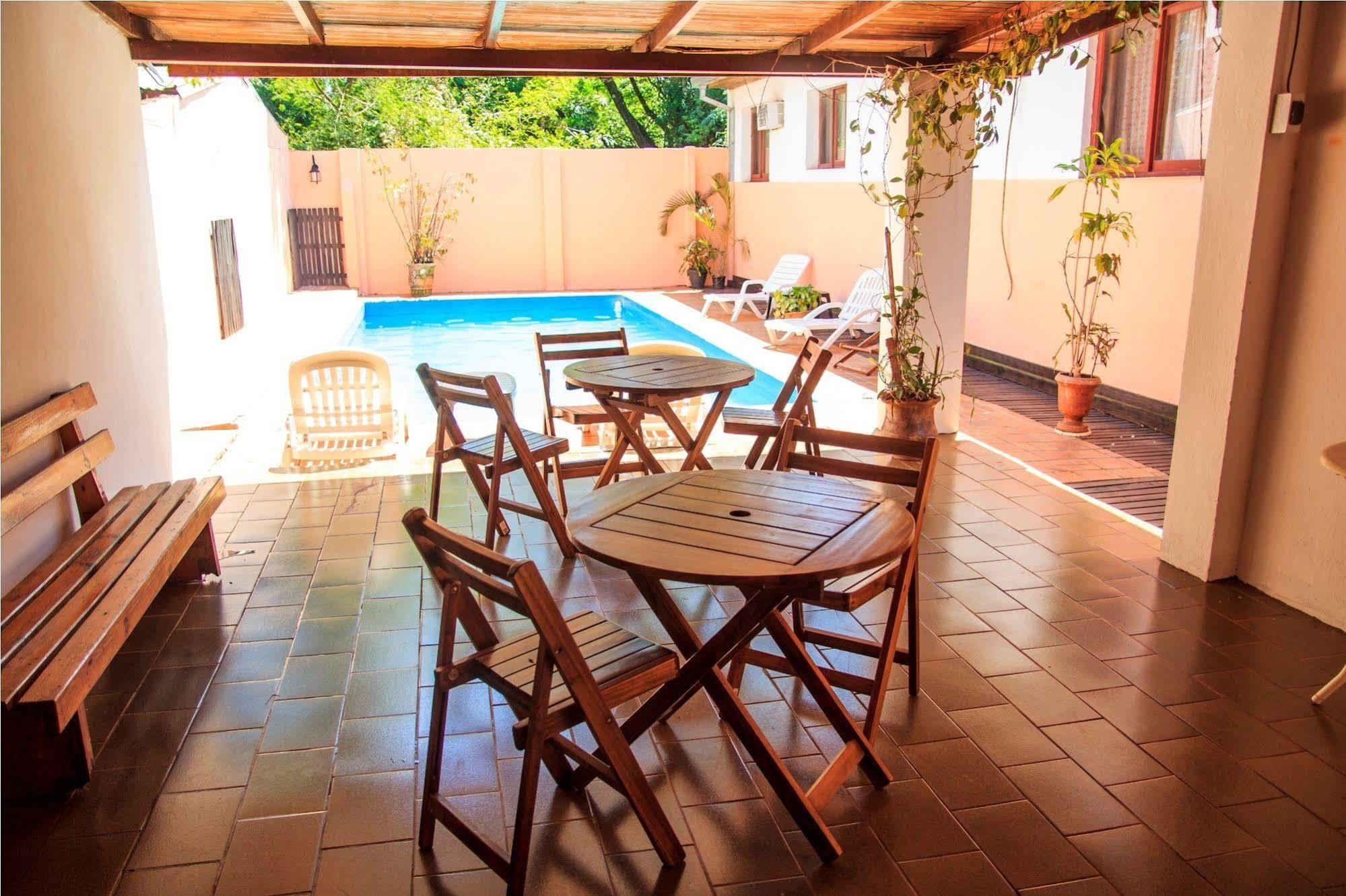 פוארטו איגואסו Hotel Tierra Colorada מראה חיצוני תמונה